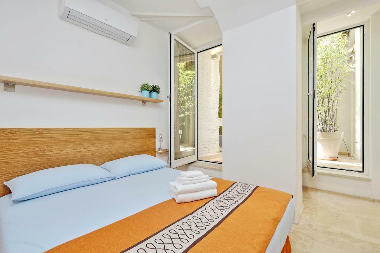 Апартаменти Design Loft Campo Dei Fiori Рим Екстер'єр фото
